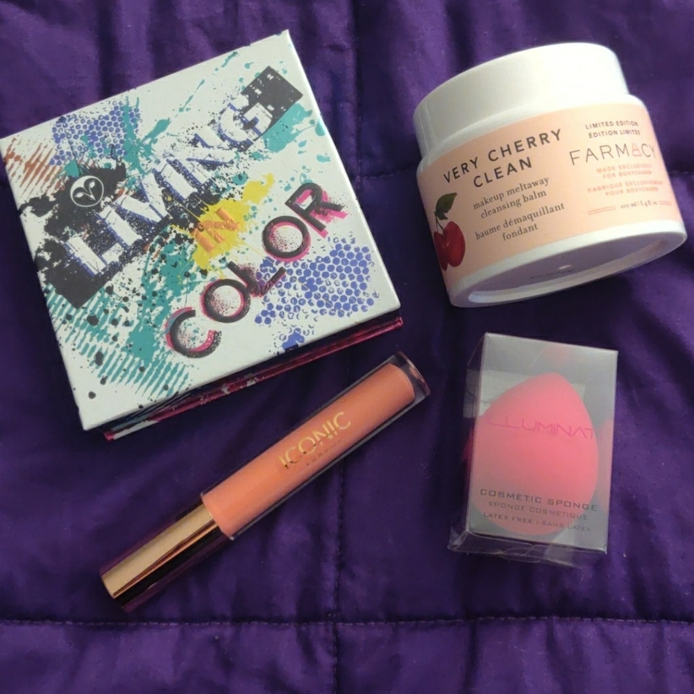 Boxycharm